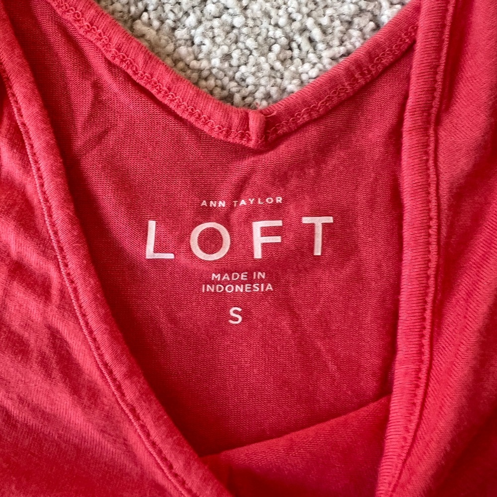 LOFT Tank Top - Picture 2 of 5